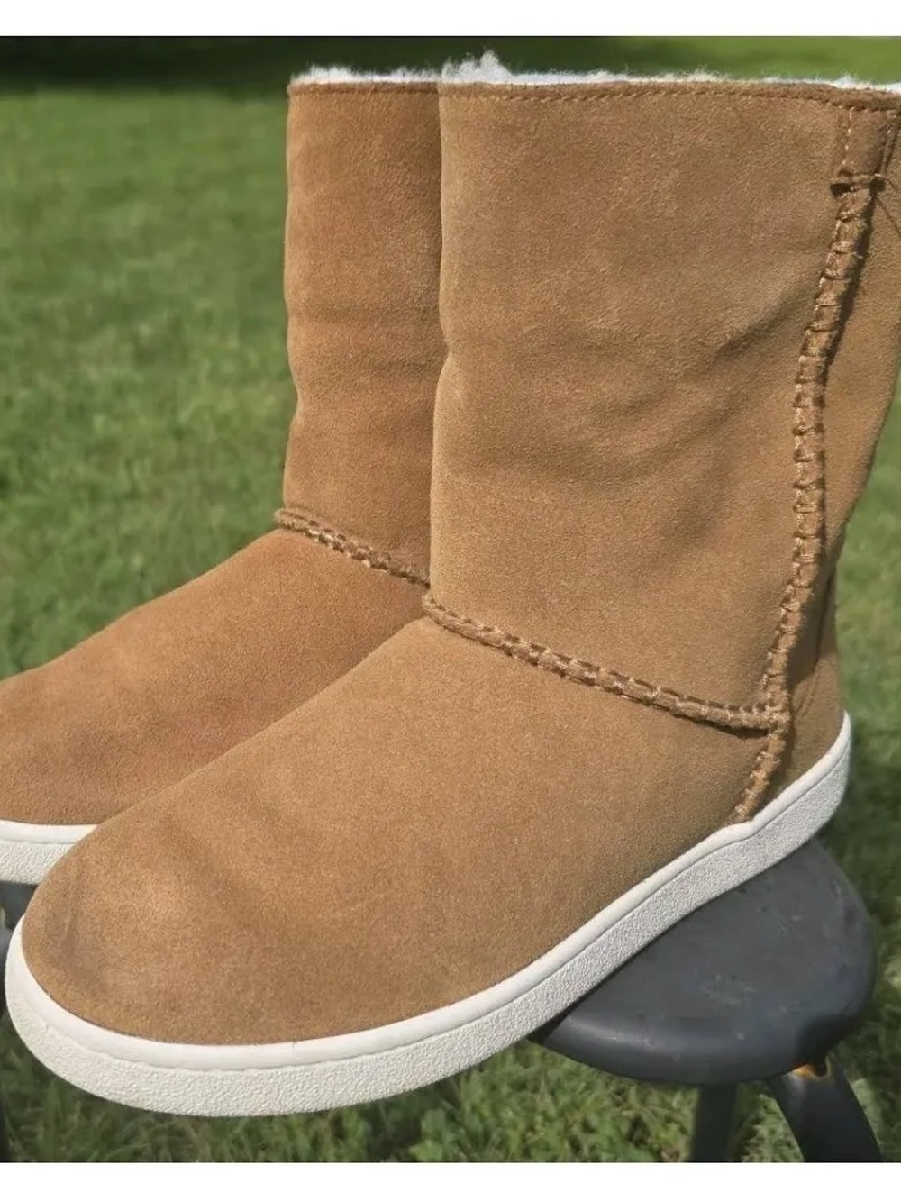 Women’s UGG Mika sneaker boots in Chestnut Brown